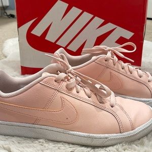 Nike women’s shoes. Peach/pink color. Size 9